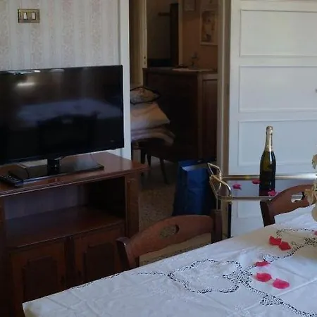 Casa Dello Ionio Al Centro Di Appartamento